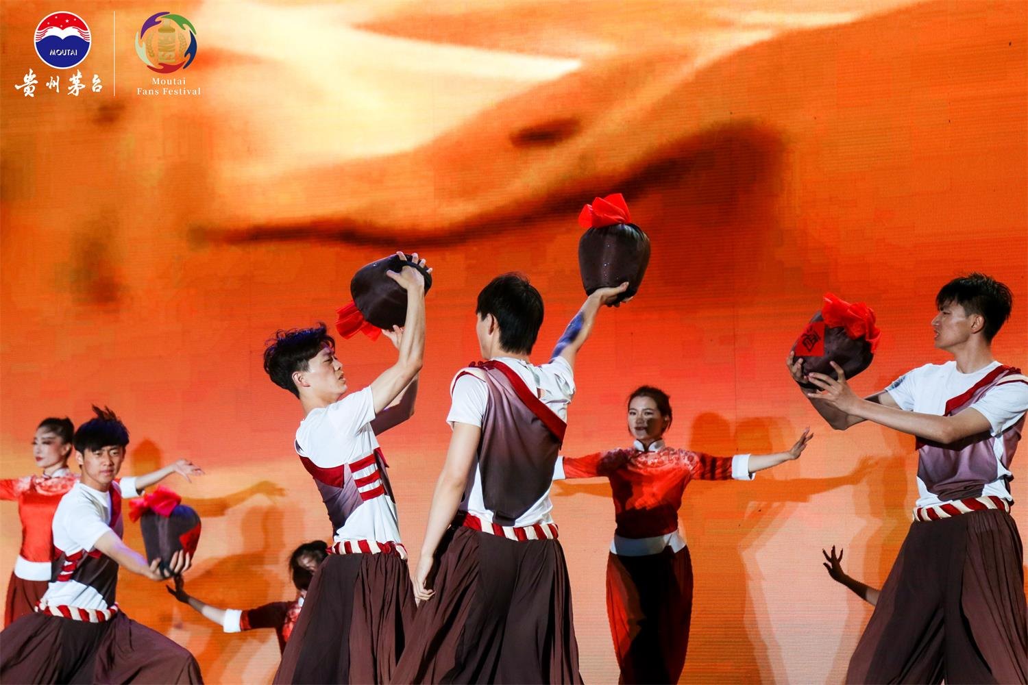 1688696898444389.jpg On-site photo 35 of the 2023 Ningxia Moutai Fan Carnival Held in Zhongwei